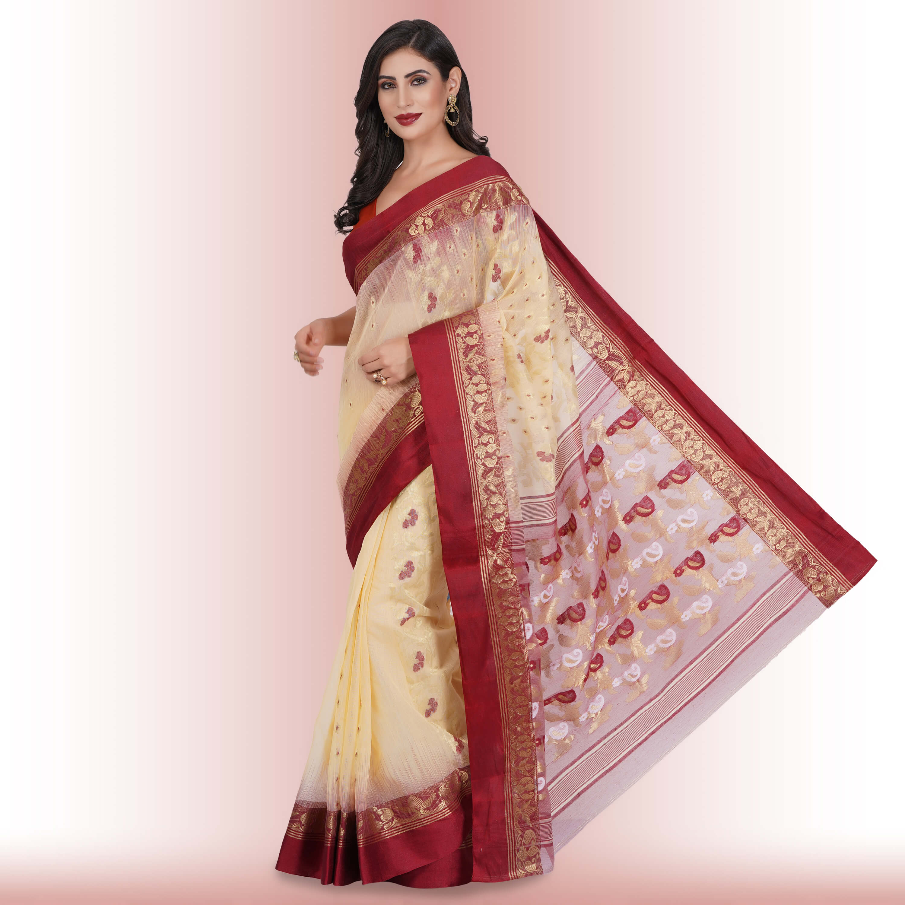 Wedding Look Red Silver Zari Weaving Banarasi Beautiful Saree With Blo –  garment villa