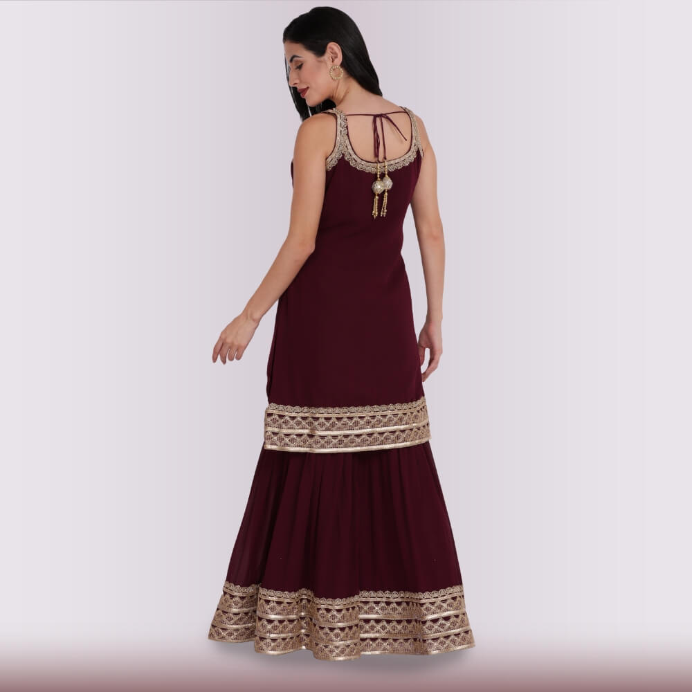 Garara 10 | Beautiful pakistani dresses, Dress indian style, Indian fashion  dresses